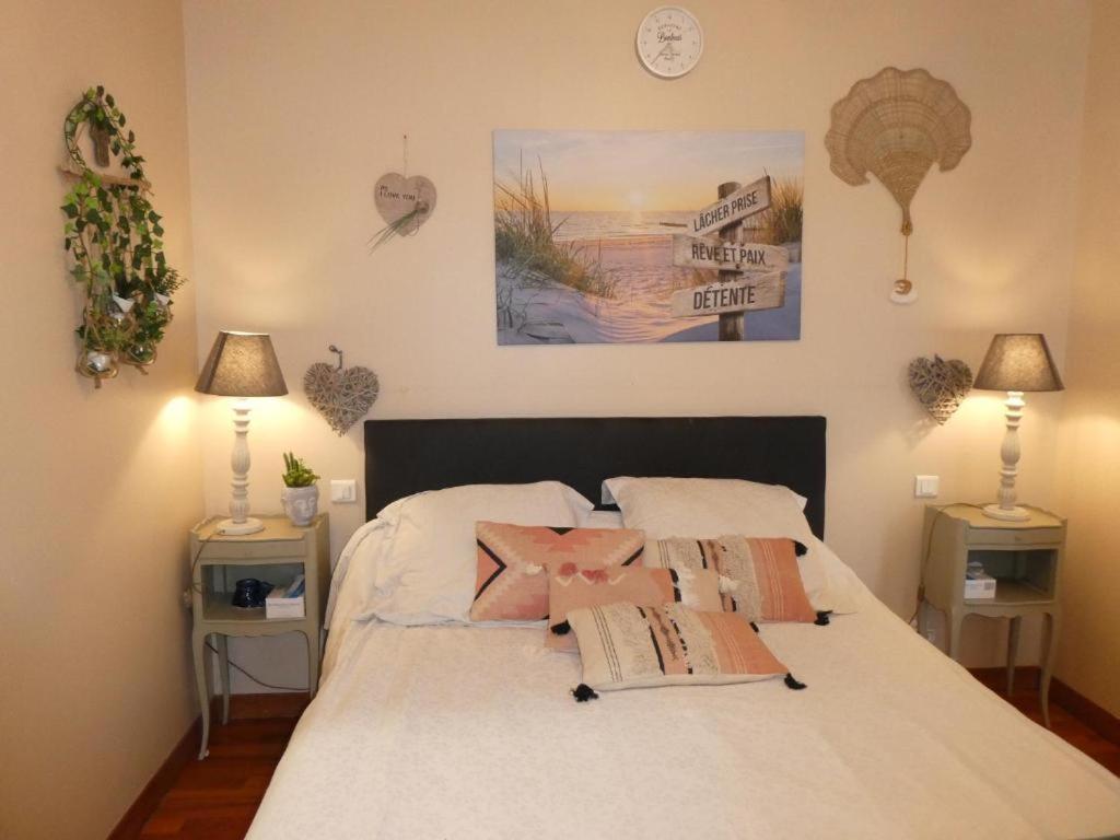 Chambre Le Mas D'Adelice Taulignan 外观 照片