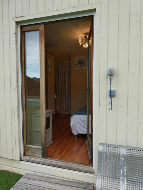 Chambre Le Mas D'Adelice Taulignan 外观 照片